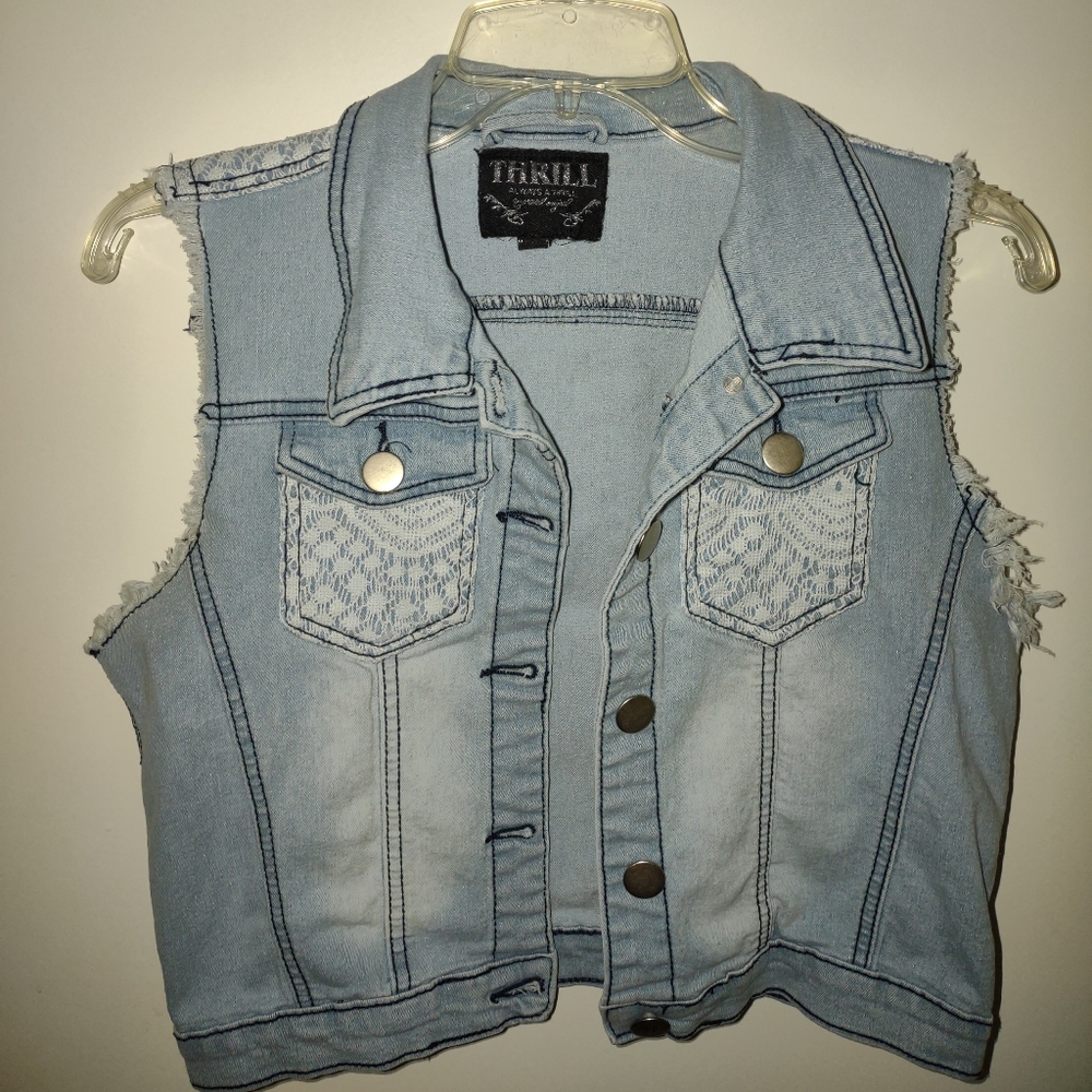 Thrill Denim Jean Women's Vest with white Lace Size Large